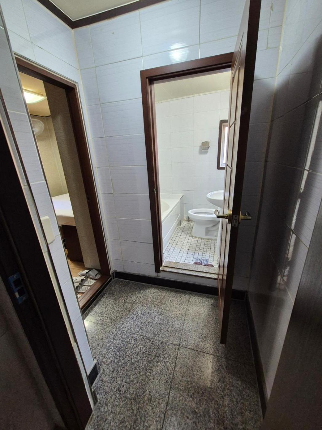 Joyful Stay Seoul Eksteriør bilde