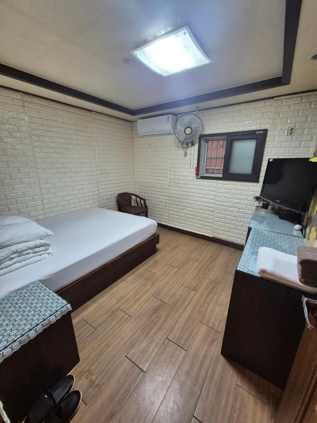 Joyful Stay Seoul Eksteriør bilde
